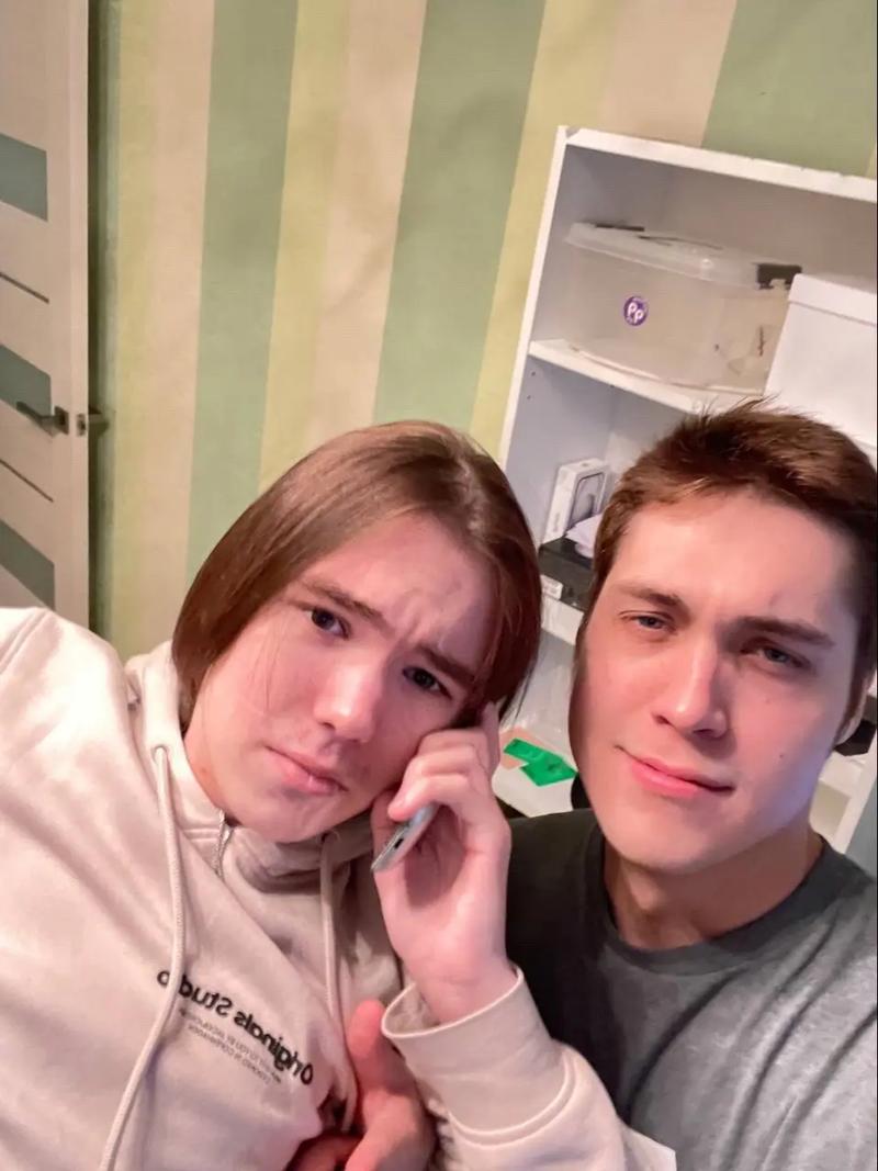 Lwx ：下一场对战LNG，看看我们两个团队在前期谁能获得优势吧